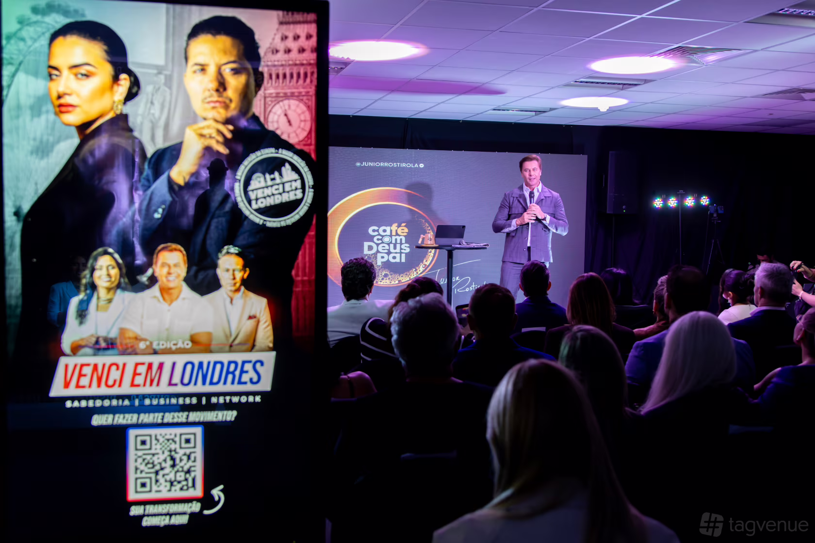 Painel de LED em modelo de participação comercial